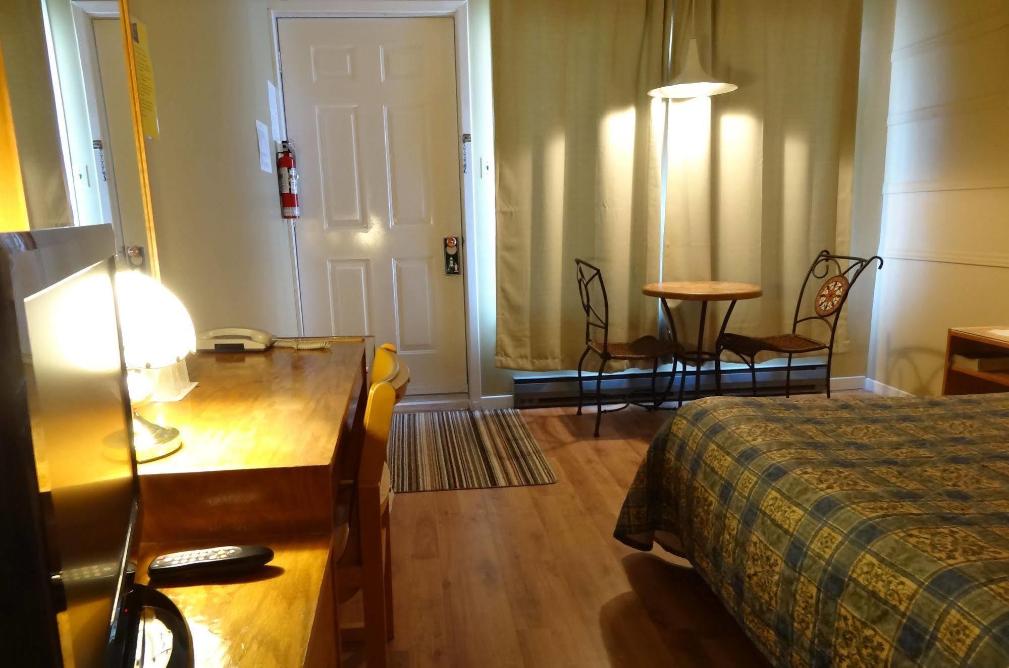 Motel Lyse Rimouski Eksteriør bilde
